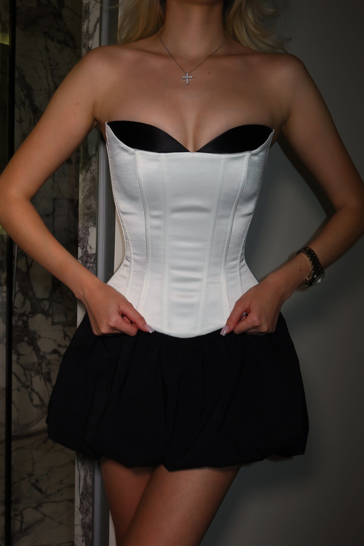 Black&White атласний корсет